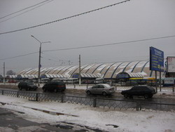 Каким крышам в городе угрожает снег 
