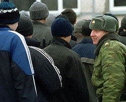Толп желающих служить в армии в Харькове пока не наблюдается 