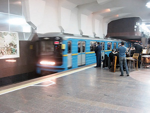 Новую станцию метро в Харькове открывали с Колесниковым и оркестром