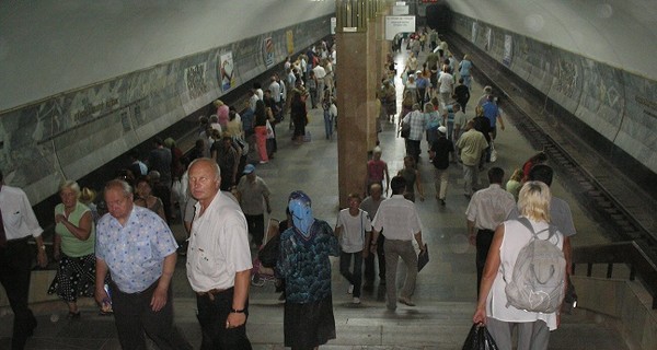 В угоду туристам правила пользования харьковским метро менять не будут