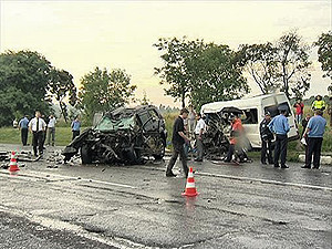 Водитель джипа, вылетевшего в лоб маршрутке под Харьковом, умер в больнице