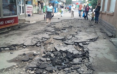Ураганом из бюджета Харькова унесло 10 миллионов гривен