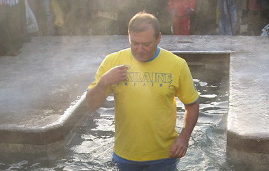 Добкин пропустит крещенское купание в Саржином яру