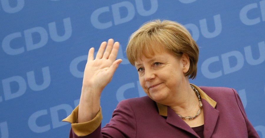 Ангела Меркель может приехать к нам на Евро-2012