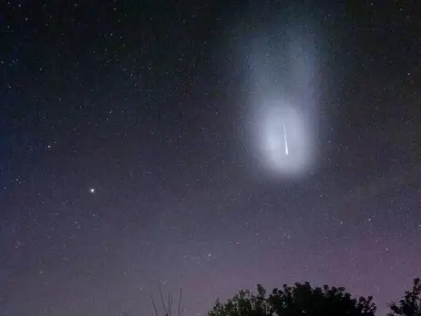 Над Україною вночі було видно дивне сяйво – це був спалах від другого ступеня носія SpaceX Falcon 9